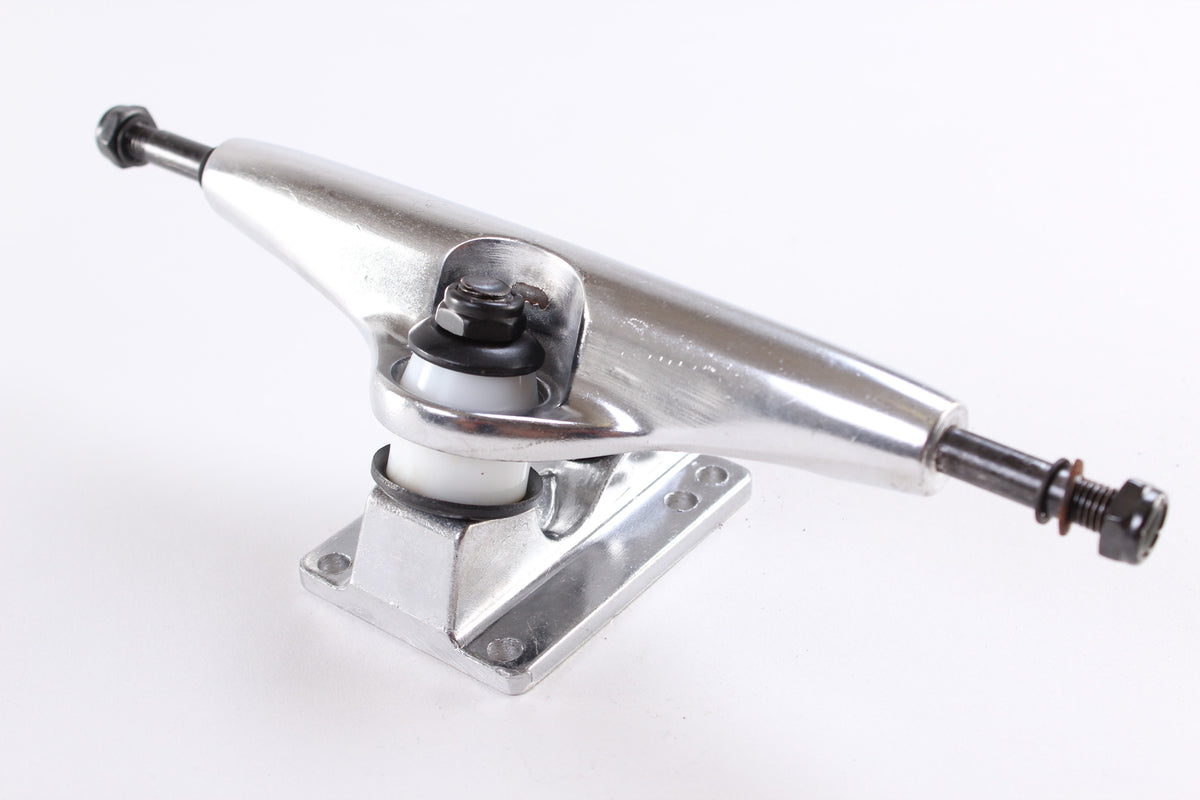 S9 Trucks